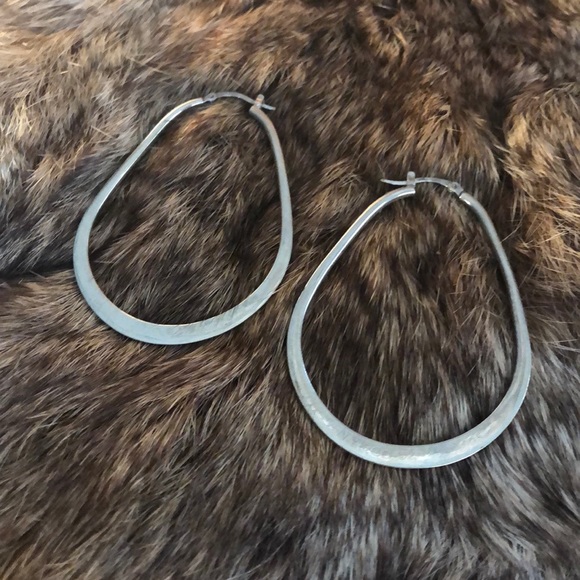 Tiffany & Co. Jewelry - Vintage Tiffany & Co Hoop Earrings by Elsa Peretti
